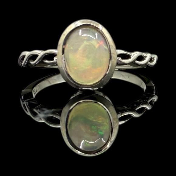Oval Ethiopian Opal Ring 925 Sterling Silver Size 7 Handmade - Picture 4 of 6